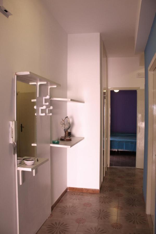 דירות גיארדיני נאקסוס Naxos House חדר תמונה