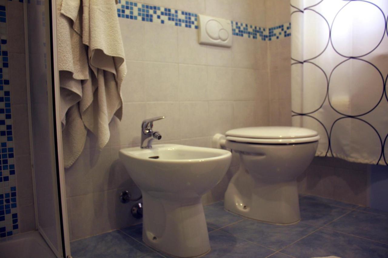דירות גיארדיני נאקסוס Naxos House חדר תמונה